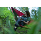 Bushmen ZEN Hammock in red perfect reading spot