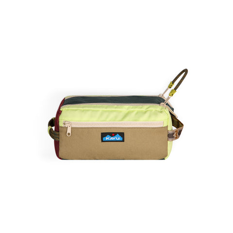 KAVU Grizzly Kit Bag in the colour fresh forest shown from the front