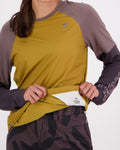 Mons Royale Womens Tarn Merino Shift Wind Jersey in the colour Cumin Dust detail