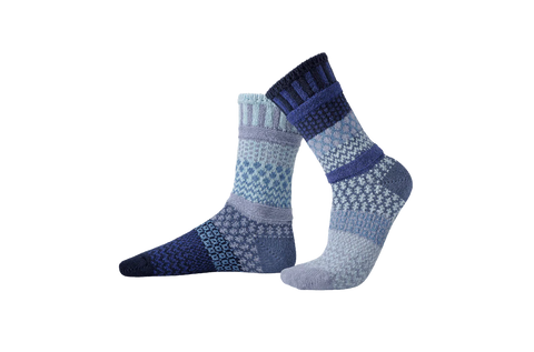 Solmate Horizon Crew Socks shown on foot shape