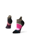 Stance Aptitude Tab Sock in the colour Magneta shown on a foot shape..