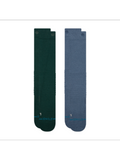 Stance solid mid wool snow sock 2 pack in the colour Pine, shown flat from the topside